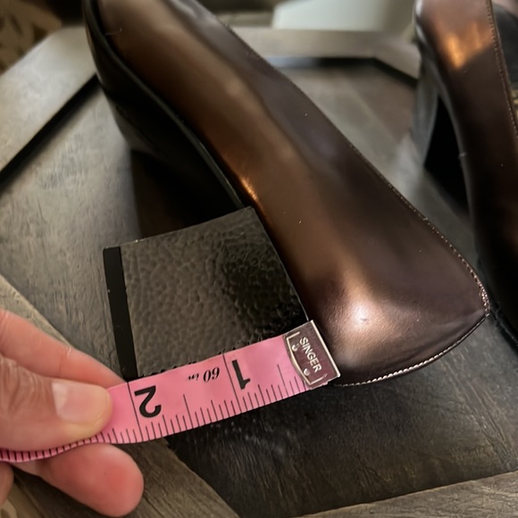 🔥Salvatore Ferragamo, brown shimmer metallic block heel - Picture 12 of 12